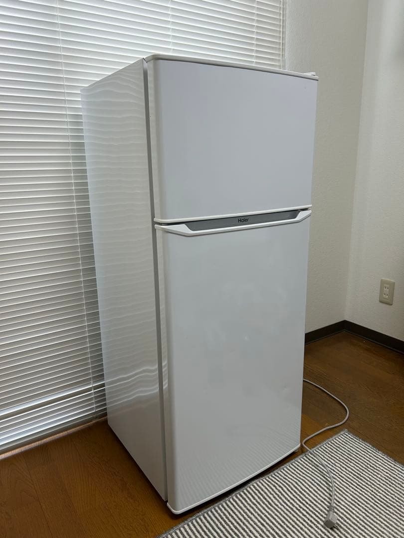 【送料込み】ハイアール 小型冷蔵庫 130L 2ドア ホワイト JR-N130A